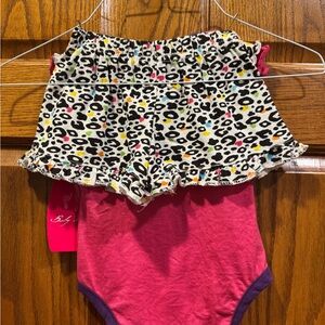 Leopard Print Baby Romper with Pink Bottom